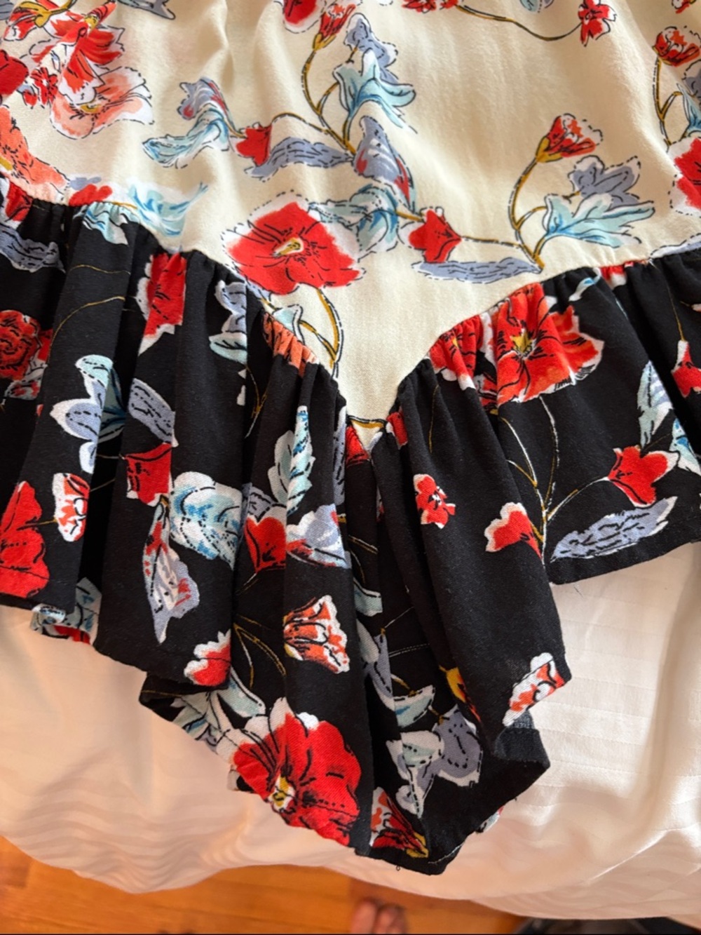 Patrons of Peace Floral Blouse — Cream, Red & Black - Picture 7 of 9